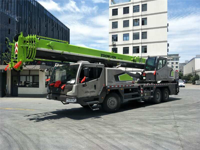 赤水市跨街广告牌的高空安装注意事项