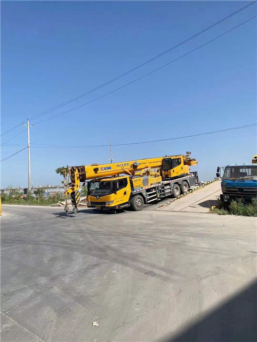 赤水市吊车作业时，可能会产生哪些额外收费项目？