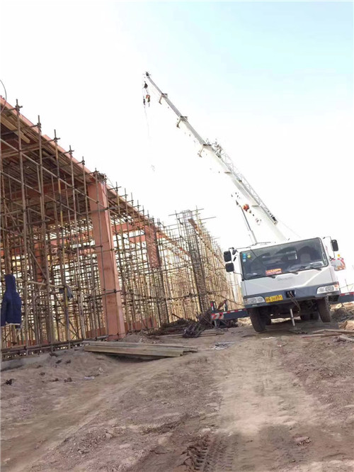 赤水市吊车作业的安全注意事项有哪些？